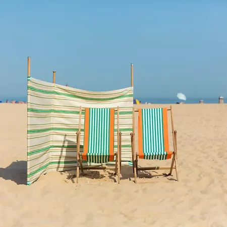 In With Sea Views 公寓